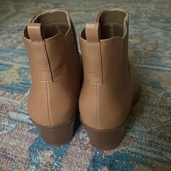 Universal Thread Boots - Picture 3 of 4